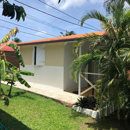 Gite Ti Papiyon Bouillante Exterior photo